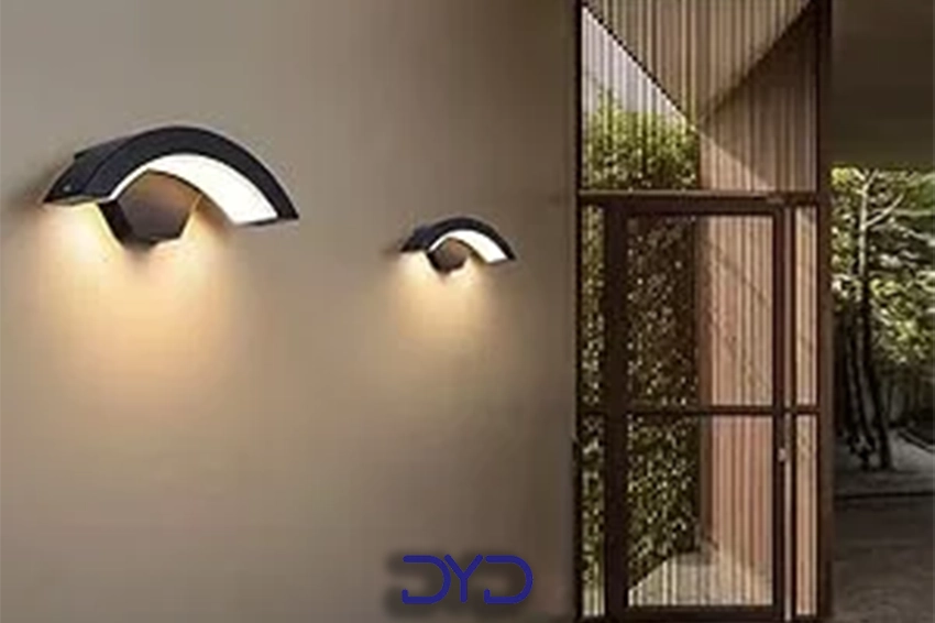 انواع دیوارکوب فلزی مدرن برای کدام بخشهای خانه مناسباند؟