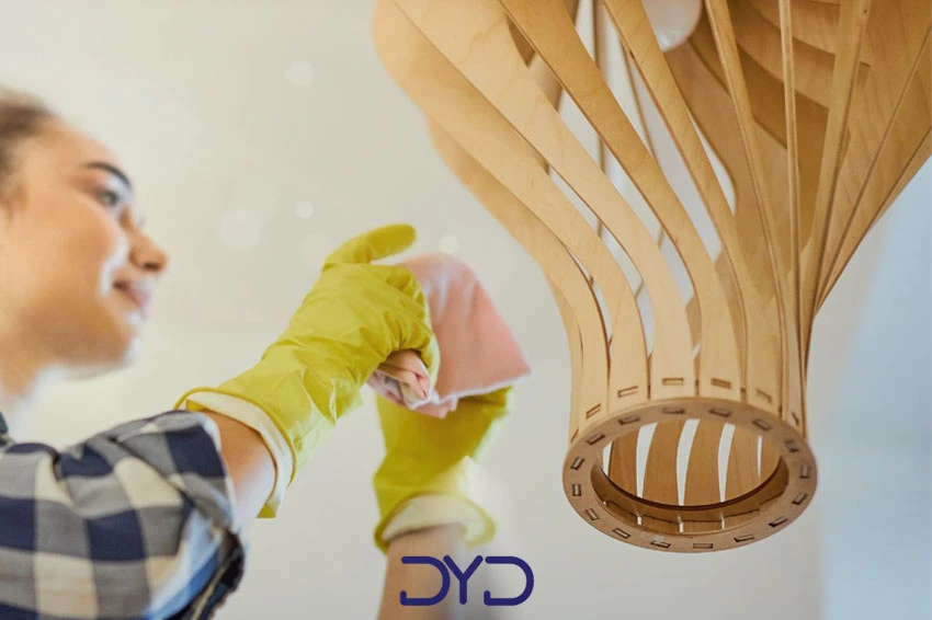 آموزش تمیز کردن لوستر چوبی