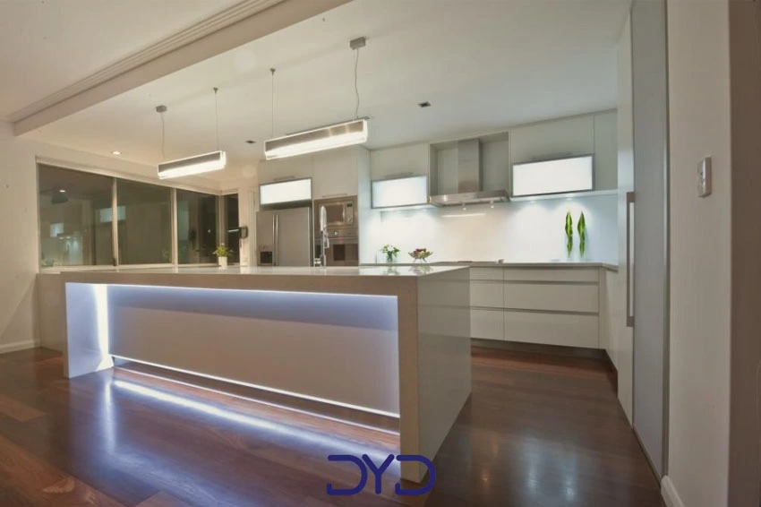 انواع نورپردازی کابینت آشپزخانه