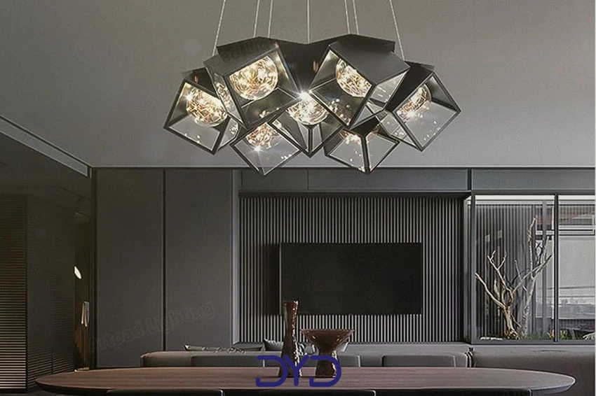 هر کدام از لوستر مدرن و لوستر کلاسیک مناسب چه دکوراسیونی هستند؟