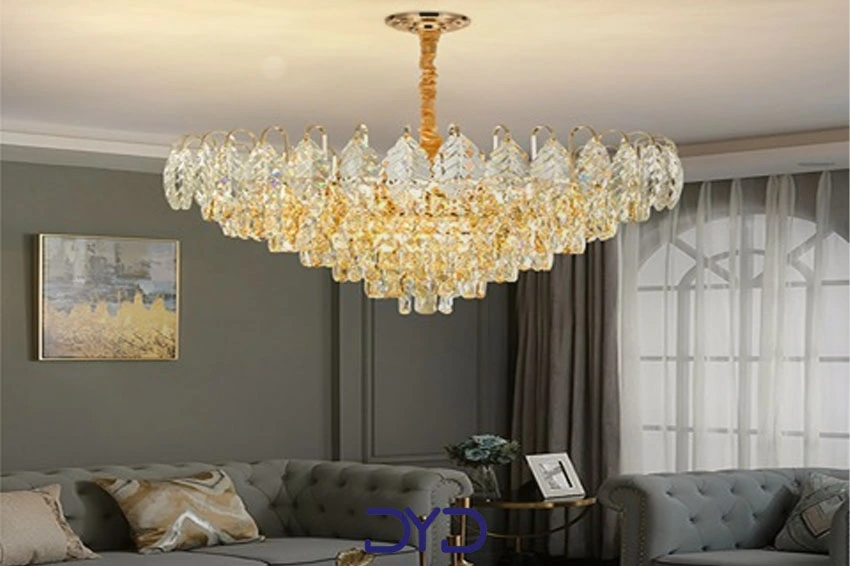 آشنایی با پرطرفدارترین مدل های لوستر سلطنتی