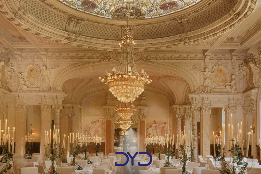 رنگ لوستر و تأثیر آن بر دکوراسیون تالار